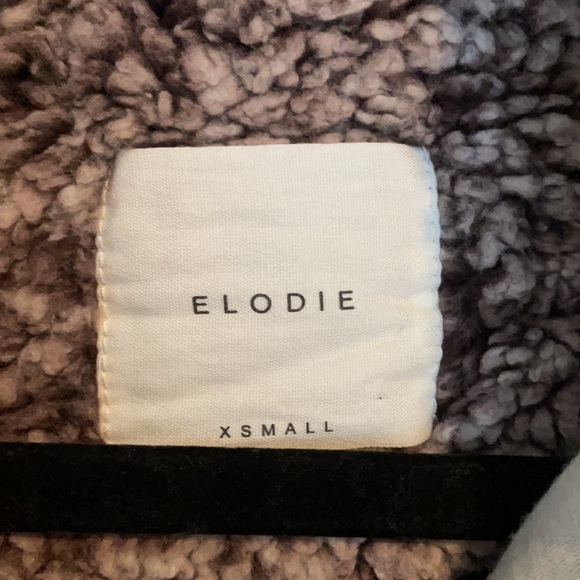 Elodie Teddy Half Zip Pullover Two Toned Purple and Cream Size Xsmall EUC - Picture 5 of 10